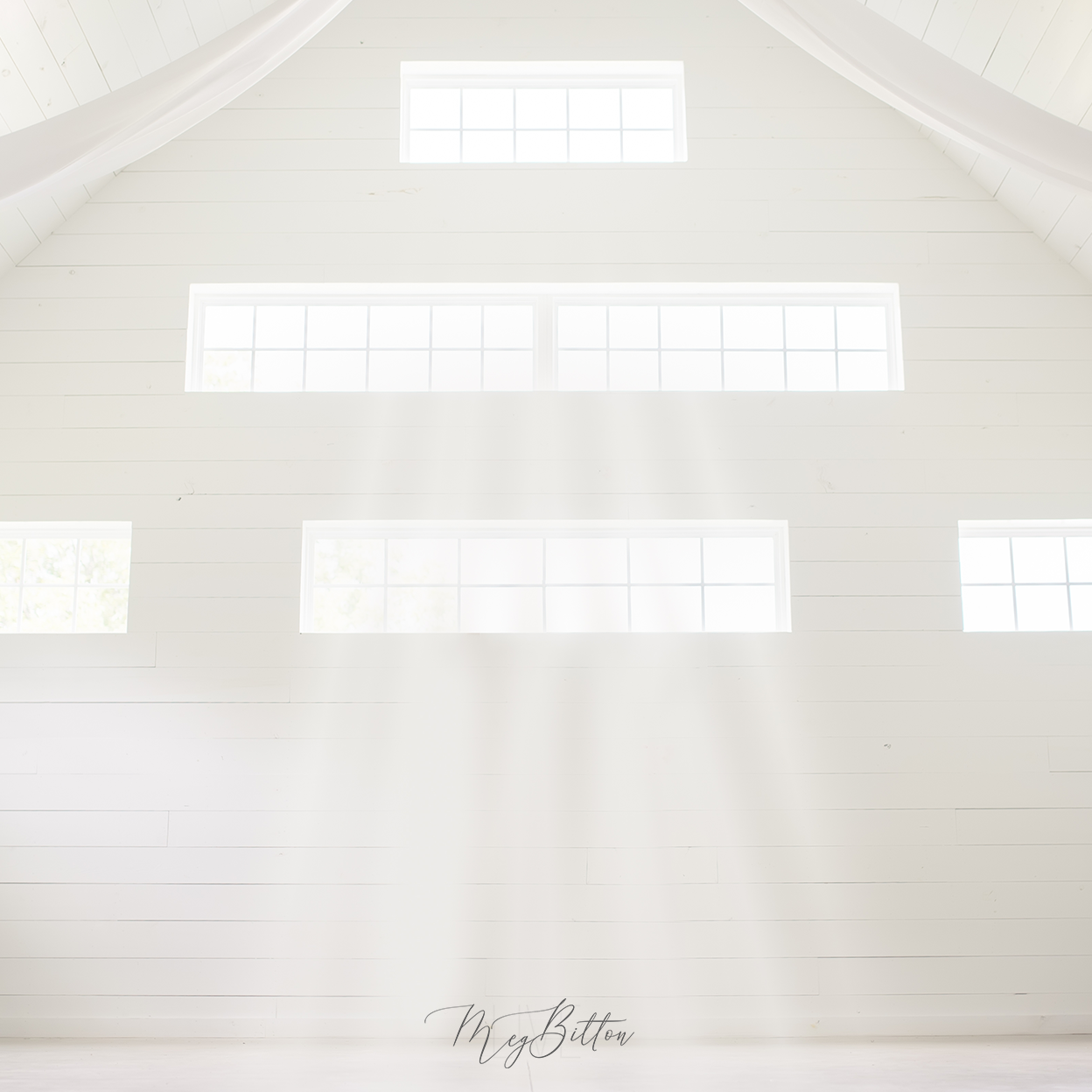 Digital Background: White Barn - Meg Bitton Productions
