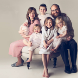 Newborn Studio: Family Posing - Meg Bitton Productions