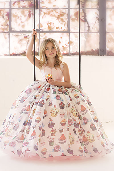 Cupcake Queen - Meg Bitton Productions