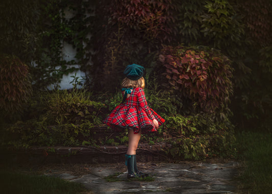 Enchanted Ivy - Meg Bitton Productions
