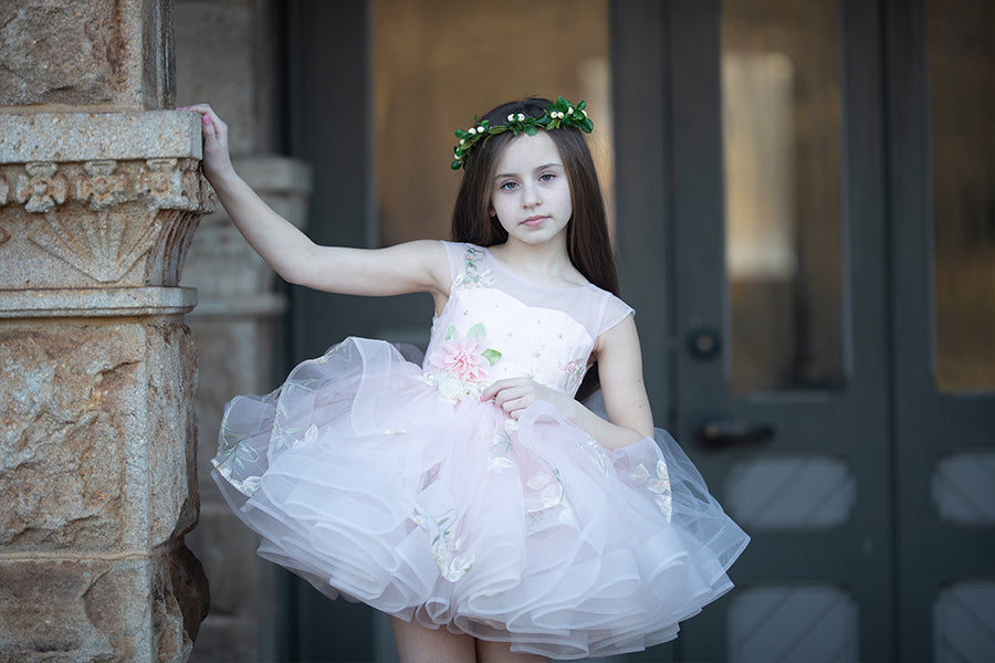 Glamour Girl - Meg Bitton Productions