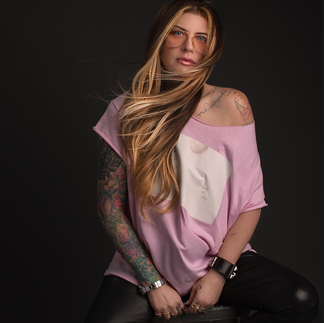 Moi - Meg Bitton Productions